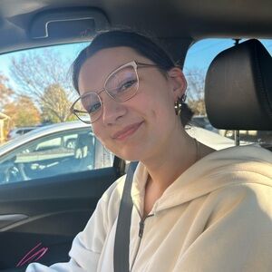 Meet your Posher, Madison